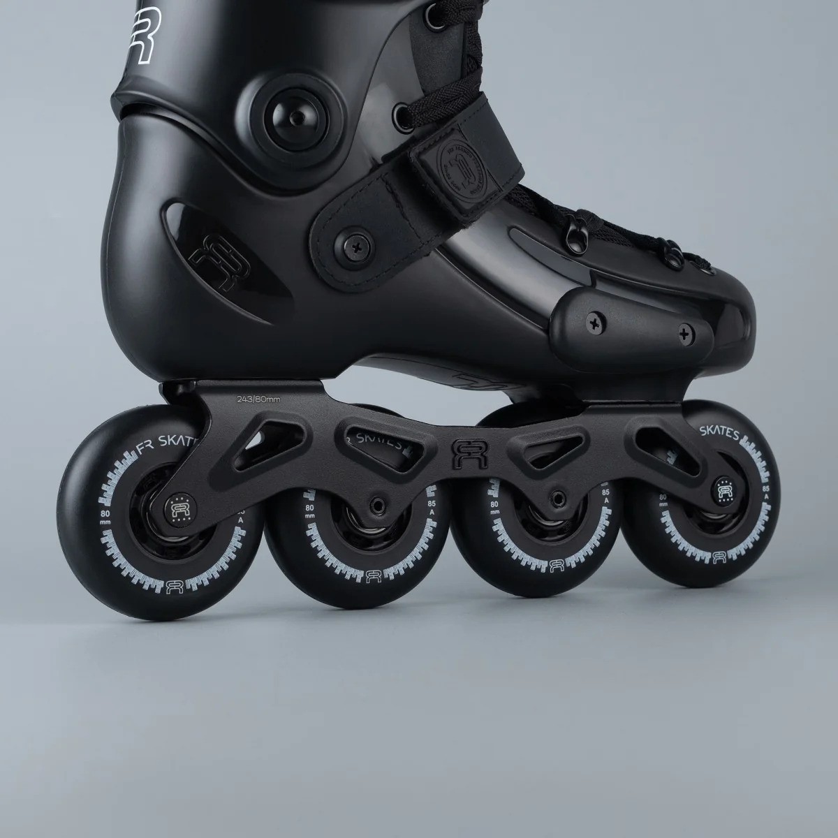Ролери за Фристайл и Фрирайд FR Skates FRX 80 Black – Легендарна Здравина и Маневреност FR-SKATES - изглед 7