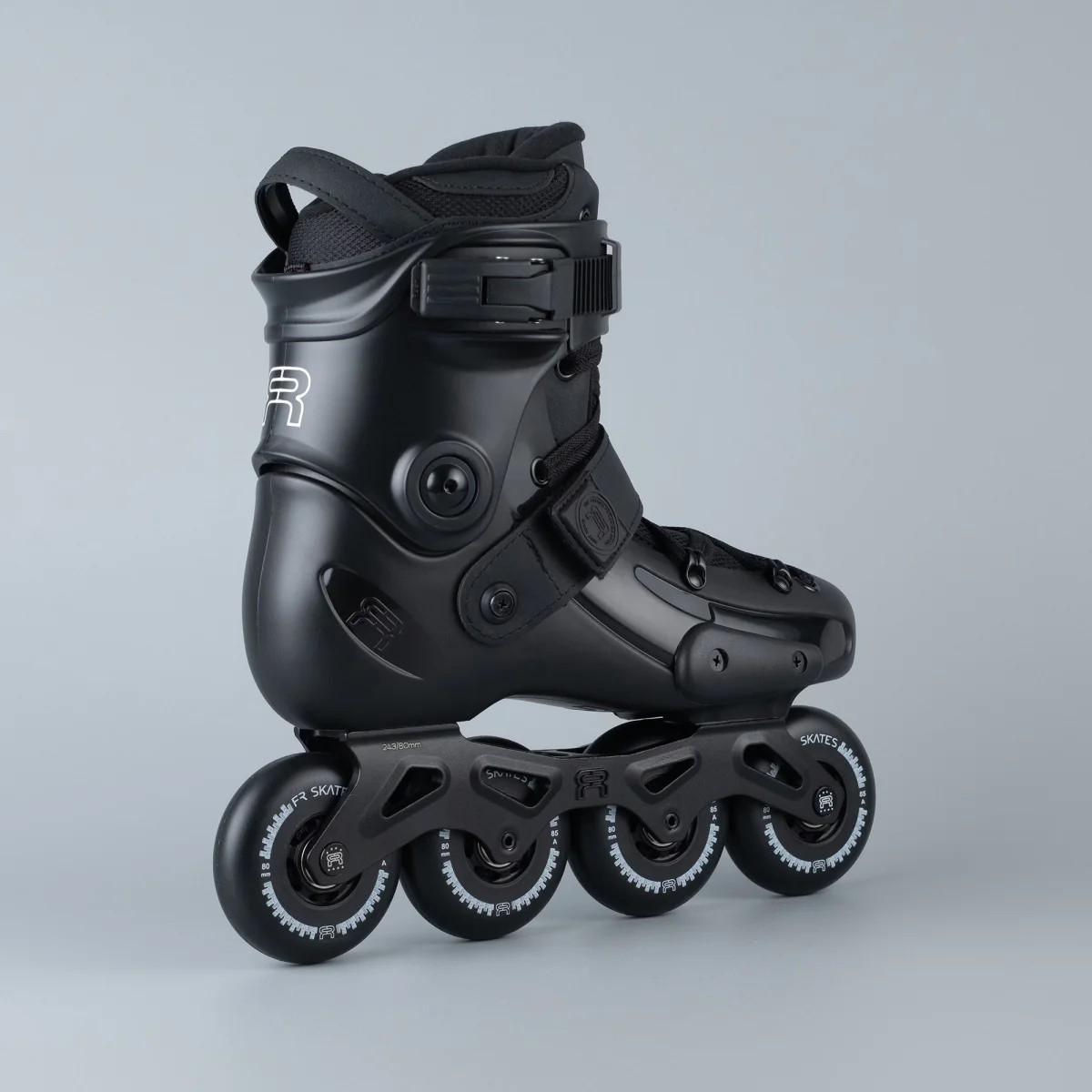 Ролери за Фристайл и Фрирайд FR Skates FRX 80 Black – Легендарна Здравина и Маневреност FR-SKATES - изглед 3