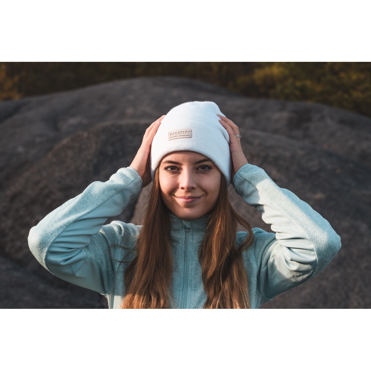 Дамска мериносова шапка Merhat 4 бялаa HUSKY - изглед 7