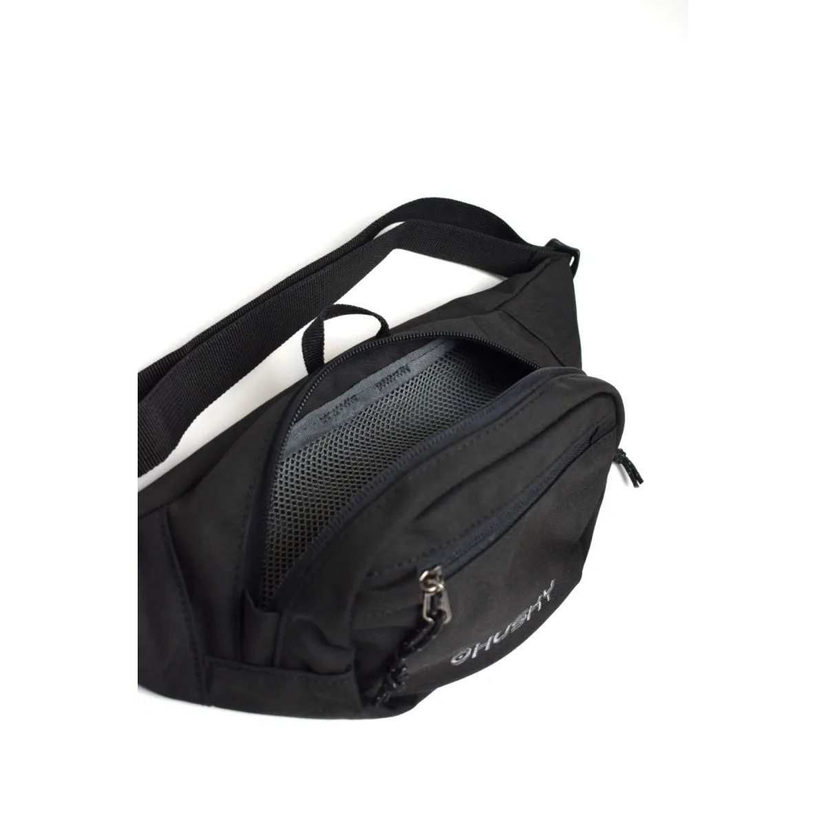 Чанта за кръст HUSKY Ridge – Black HUSKY - изглед 5 - Extreme-bg.com Чанта за кръст HUSKY Ridge – Black HUSKY - изглед 5
