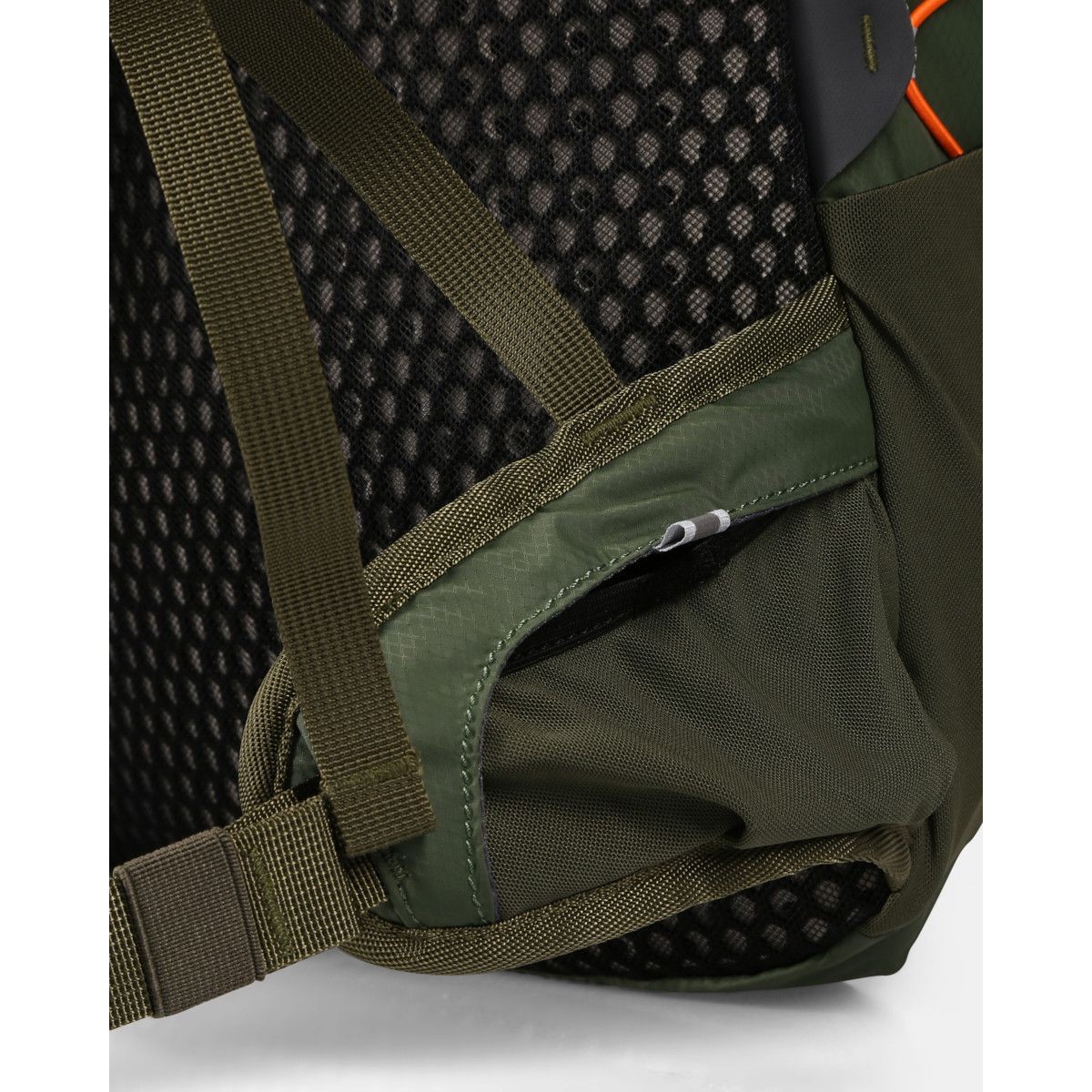 Ултралека туристическа и градска раница Kilpi PACIFIC 20-U (20L) – Водоустойчива & Дишаща KILPI - изглед 7 - Extreme-bg.com Ултралека туристическа и градска раница Kilpi PACIFIC 20-U (20L) – Водоустойчива & Дишаща KILPI - изглед 7