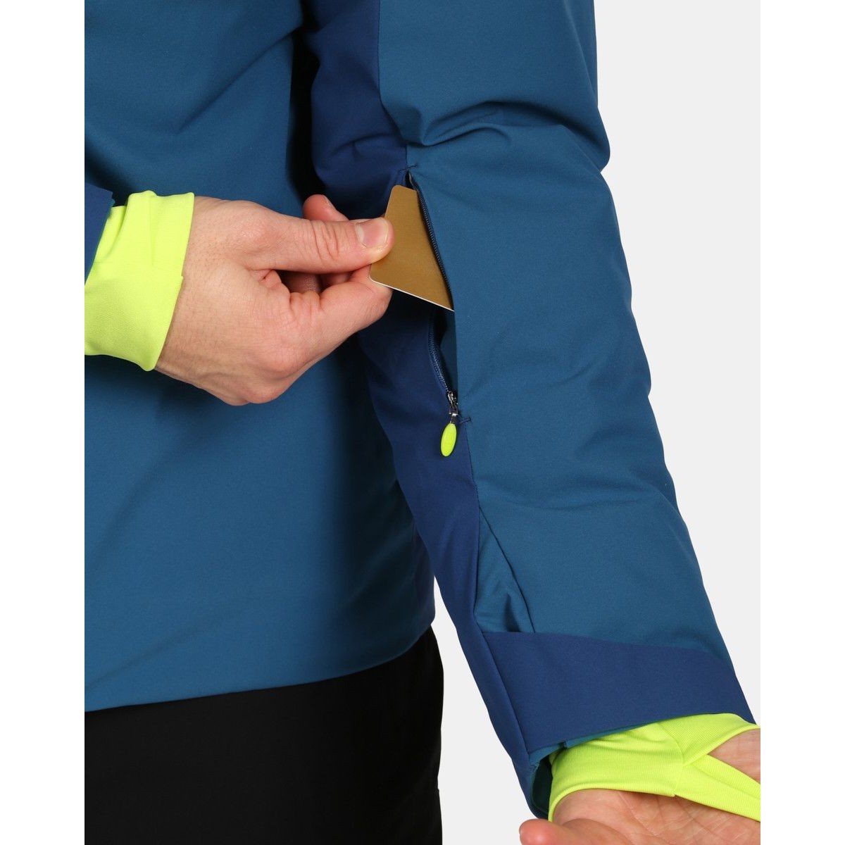 Мъжко ски яке TONNSI-M WM KILPI - изглед 15 - Extreme-bg.com Мъжко ски яке TONNSI-M WM KILPI - изглед 15