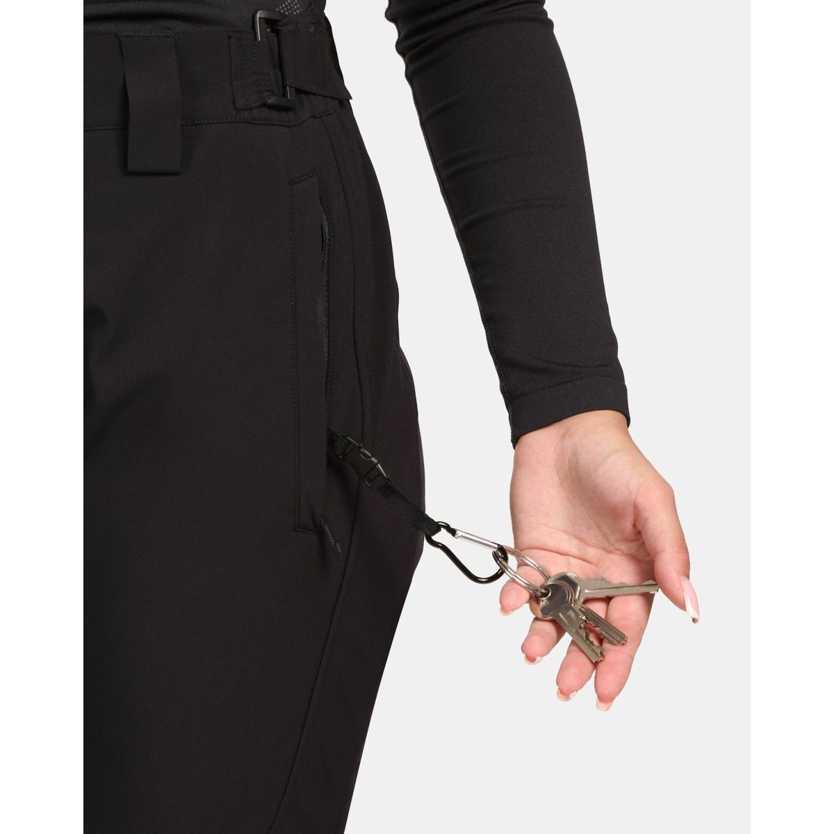 Дамски Софтшел Ски Панталон Kilpi RHEA-W ZL Черен | PFC Free | 10 000 мм KILPI - изглед 7 - Extreme-bg.com Дамски Софтшел Ски Панталон Kilpi RHEA-W ZL Черен | PFC Free | 10 000 мм KILPI - изглед 7