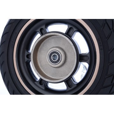 Front wheel with bearings, but without drum brake pads and springs U8 URBIS - изглед 6