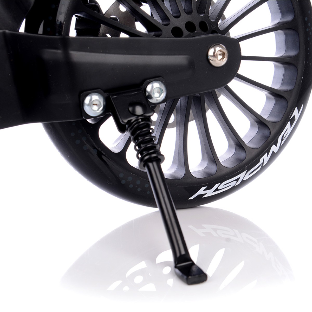 TEMPISH TECNIQ II Folding Scooter with Disc and Hand Brake – Tested by Extrem Sport TEMPISH - view 18 - Extreme-bg.com TEMPISH TECNIQ II Folding Scooter with Disc and Hand Brake – Tested by Extrem Sport TEMPISH - view 18