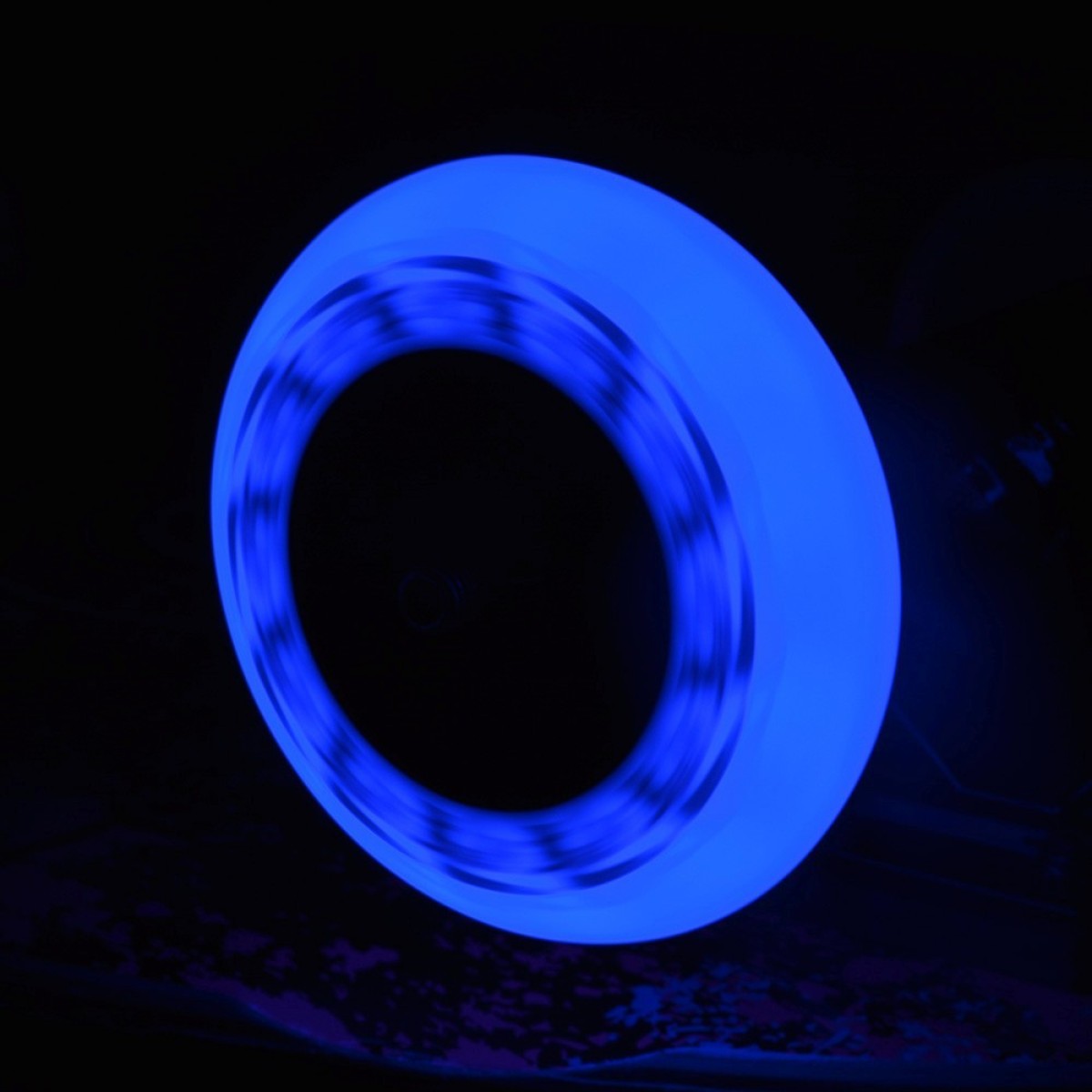 Комплект колела за ролери Flashing 90x24mm 85A - 2 бр TEMPISH - изглед 12 - Extreme-bg.com Комплект колела за ролери Flashing 90x24mm 85A - 2 бр TEMPISH - изглед 12