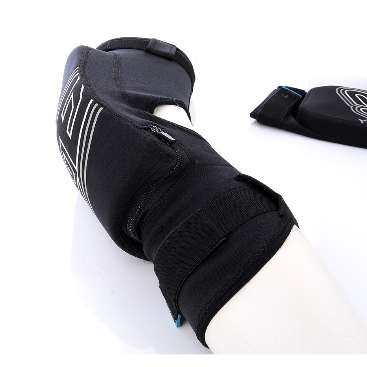 PRO G-PADS knee protector TEMPISH florbal brankařina - изглед 15 - Extreme-bg.com PRO G-PADS knee protector TEMPISH florbal brankařina - изглед 15